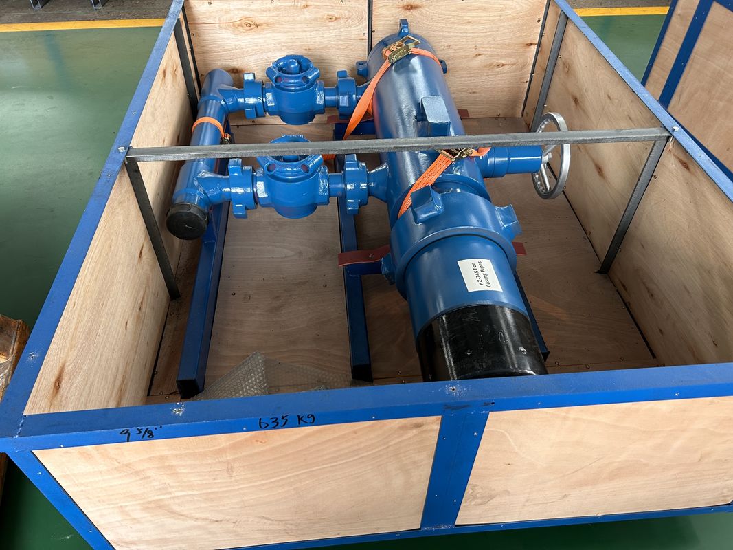 13-3/8' API Casing LTC BTC Buckle متصل شده 35Mpa فشار کار Double Plug Cementing Head با بسته بندی چوبی 810KG