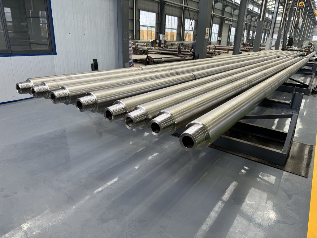 159.5 mm Bevel Diameter 3.18:1 Bending Strength Ratio 9150 or 9450 mm Length Drill Collar